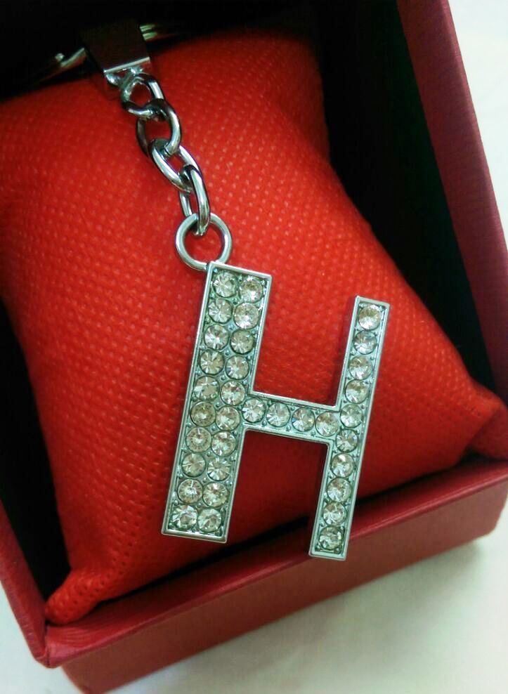 صورة حرف h , حروف بتصميمات وزخرفه جميله رهيبه